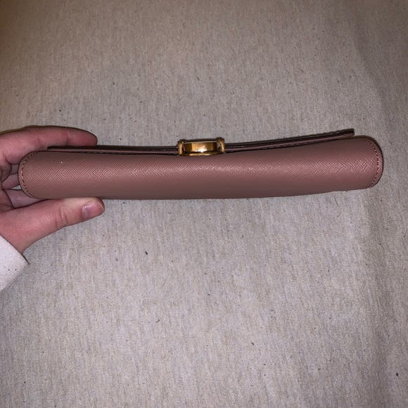 Michael Kors Wallet in Dusty Rose - Picture 4 of 7